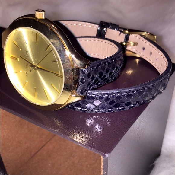 SIS, TIME IS MONEY! - Picture 1 of 7